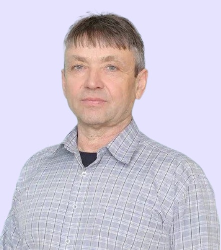 Криворучко Юрий Петрович.